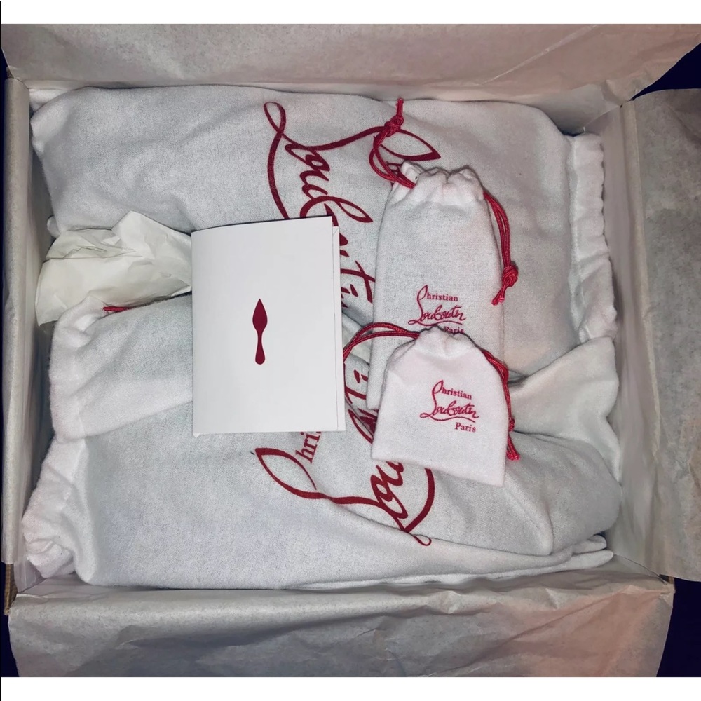 Authentic - Picture 5 of 6